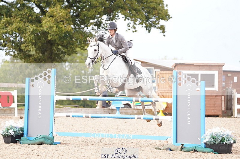 241004A-144718-00800 - Fri 04 Snr Fox & 1.20m Open