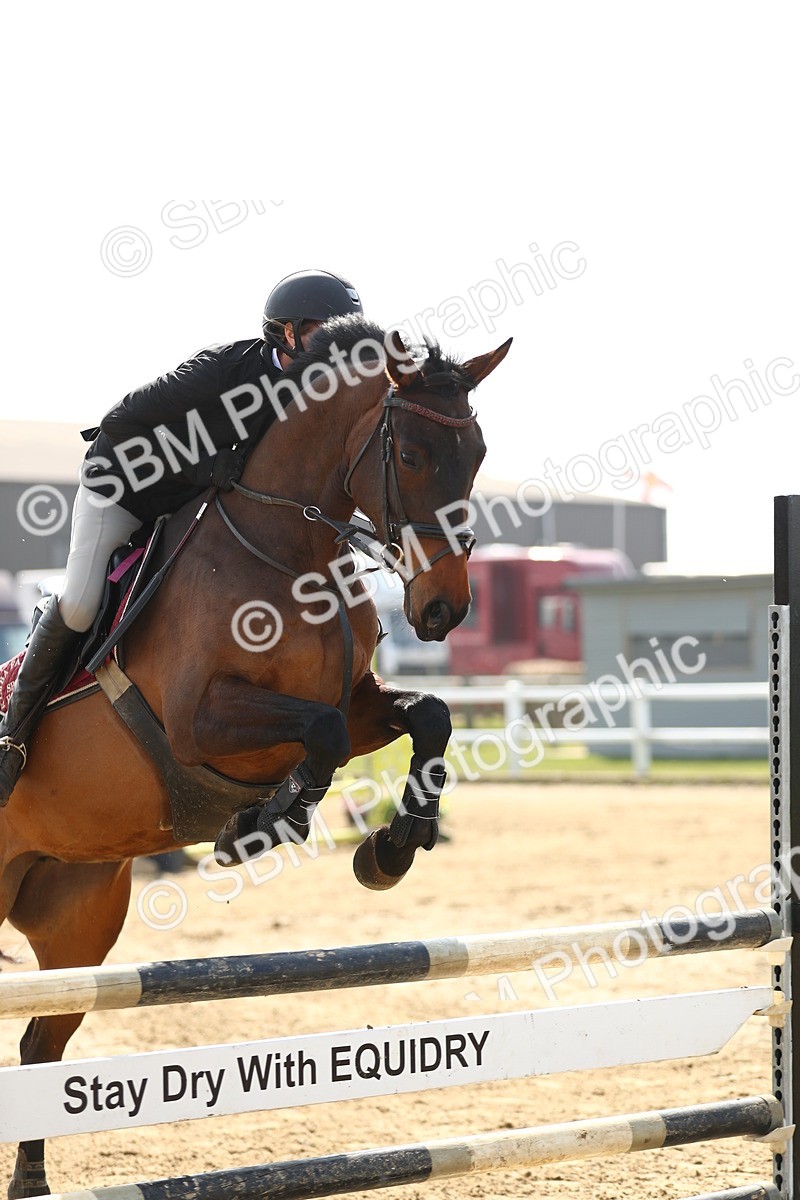 SBM_002317 - Class 9 - Senior Discovery - 1.00m