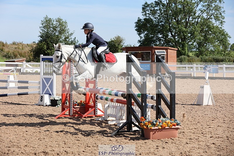 240629A-164117-08124 - Cls 13 Stepping Stones 128cm + 138cm