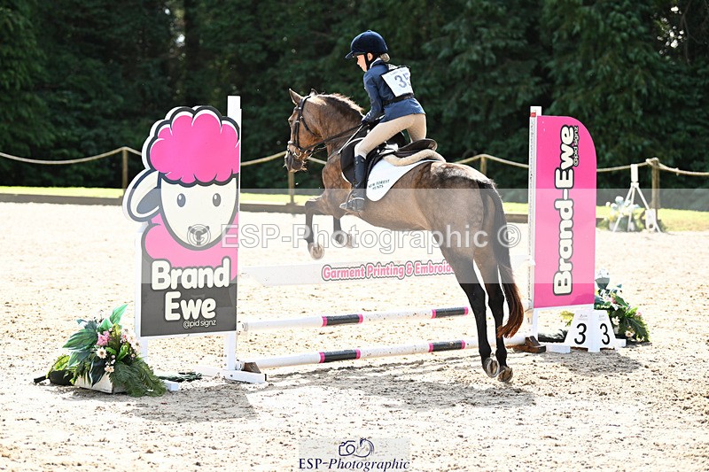 240824X-111811-25166 - 70cm Round 2 10.30 to 12.10