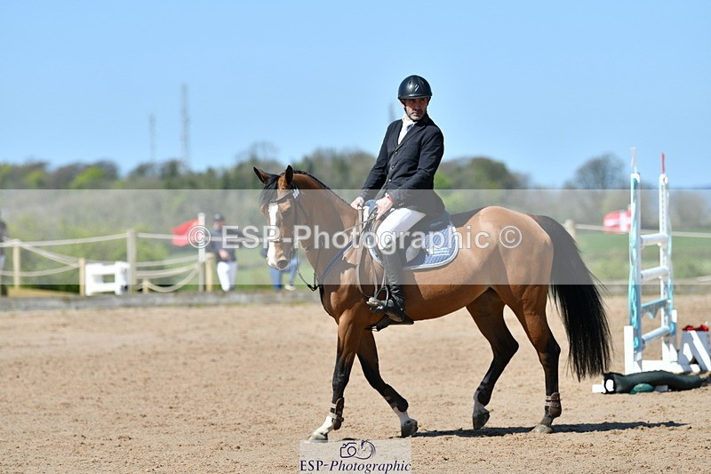 240420A-115702-10820 - Cls 3, 2 Star Small Tour 1.30m