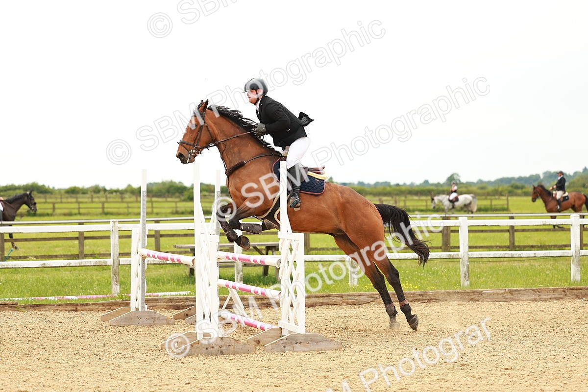 SBM_001712 - Class 3 - Senior Discovery - 1.00m