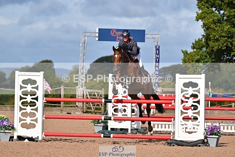 250912-104415-03966 - Cls 15 Snr Foxhunter