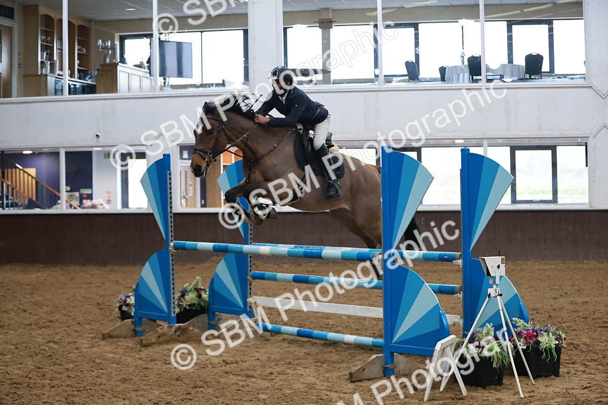 SBM_001374 - Class 4 - Senior Newcomers - 1.10m