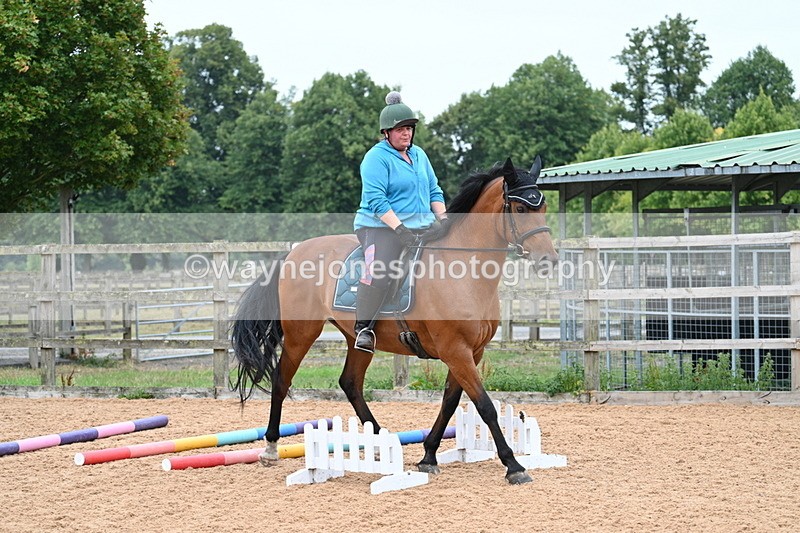 WJ7_8383 - Poles 11:00am