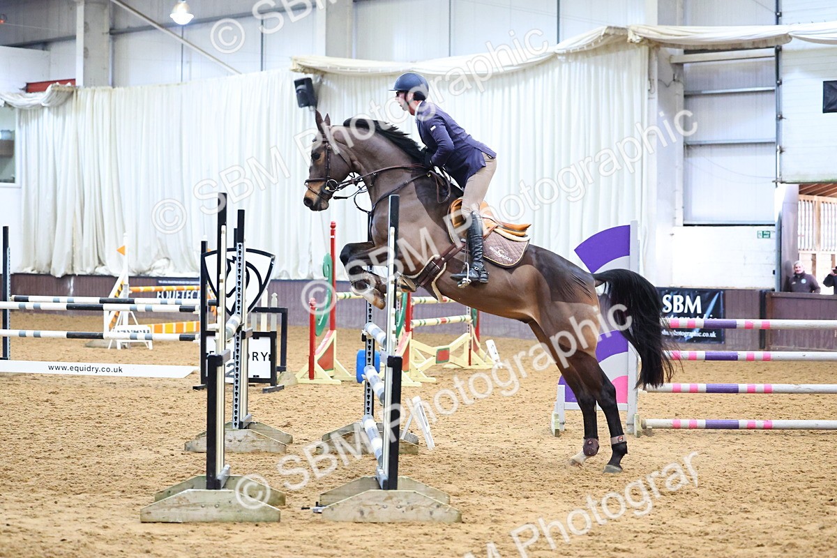 SBM_001011 - Class 4 - Senior Newcomers - 1.10m