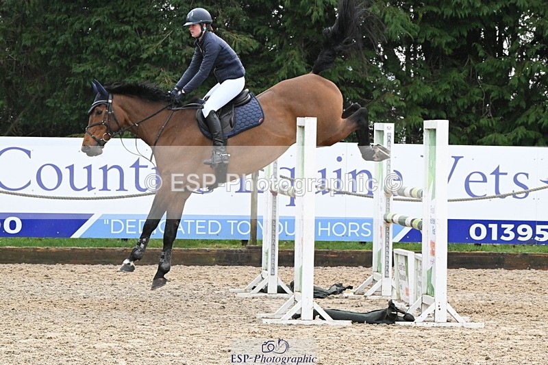 250215A-142631-01522 - Cls 5 Foxhunter and 1.20m Open
