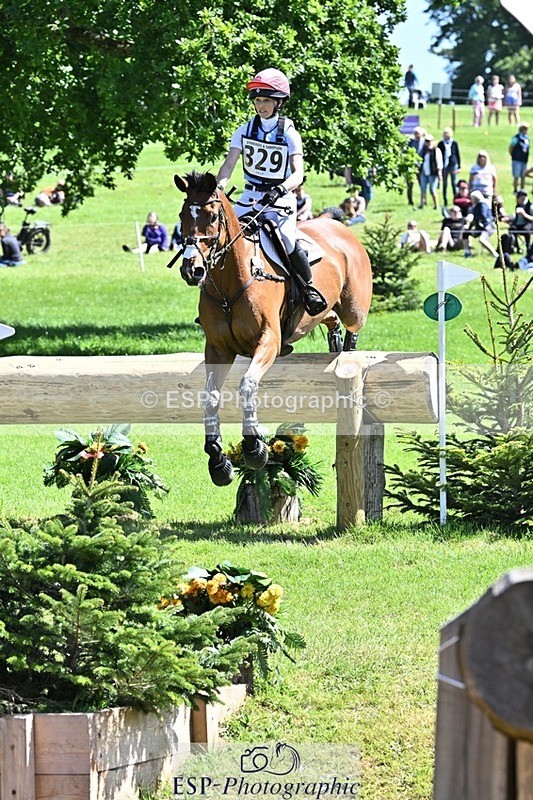 240525-111416-12256 - 329-GLOBAL_AMARETTO-Charlotte_Agnew