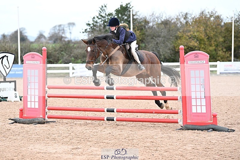 241117X-145556-05090 - Cls 19-20-21 Children on horses
