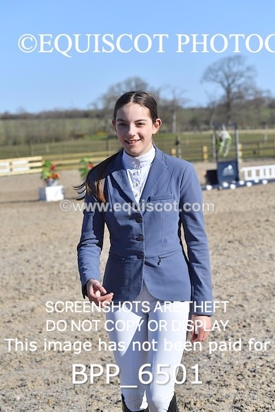 BPP_6501 - CLASS 10 SUN Newcomers/ 1m Open