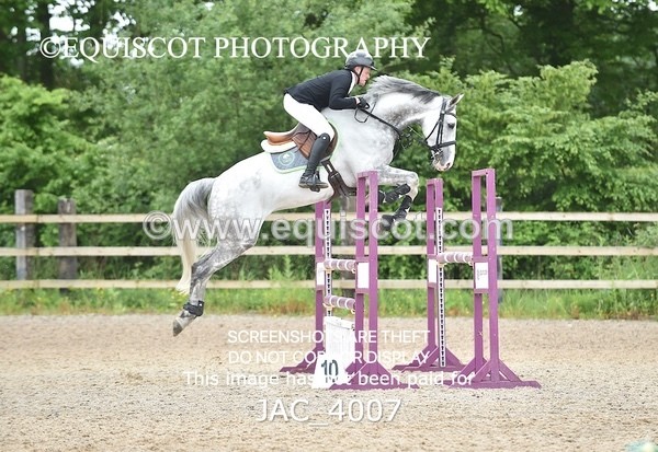 JAC_4007 - CLASS 4 - SAT -Senior Newcomers/ 1.10m Open