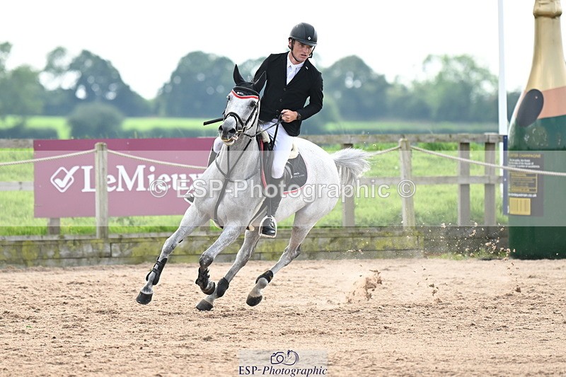 240801A-142735-01984 - Cls 4 Chard 7 Yr Old Championships