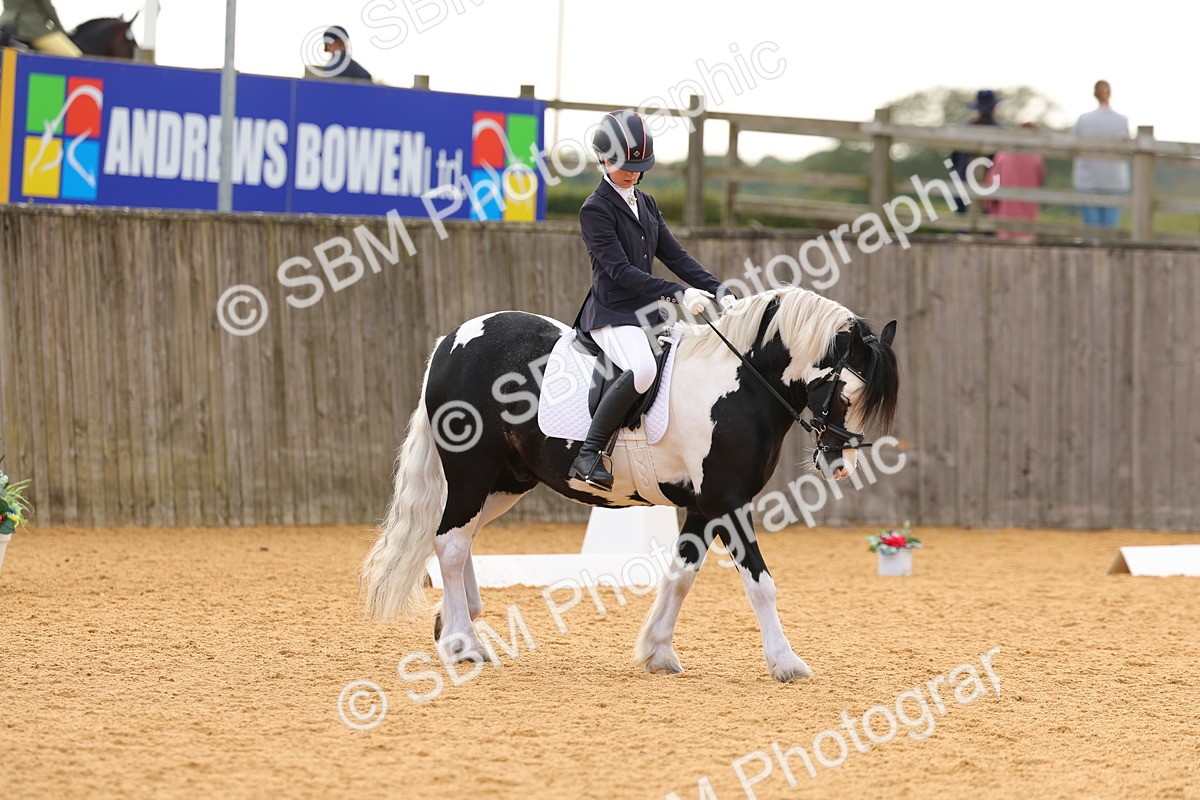 SBM_47501 - D6 - Small Tour Championship - Intro C