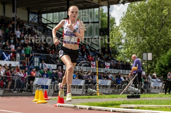 SIAB23-915000 - Track Female Set Two