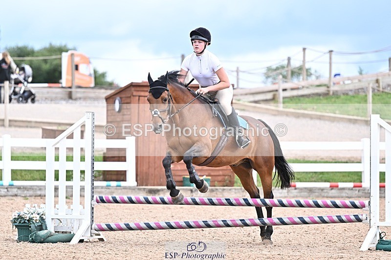 250729-150425-00072 - Clear Round and 60cm