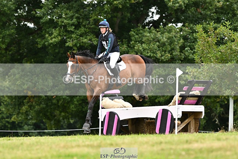 240825X-163545-37308 - 80cm XC 16.30 to 17.30