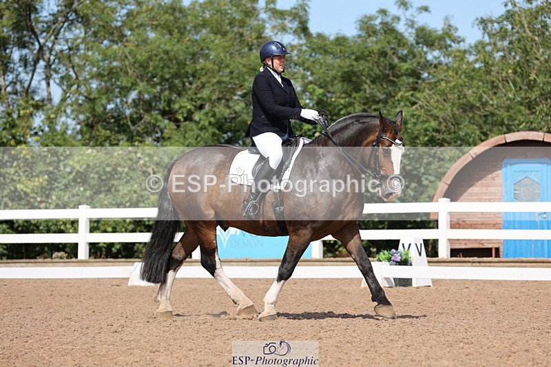 240816A-122102-04408 - 147-Abby.Hayes-Rathnagrew.Pride