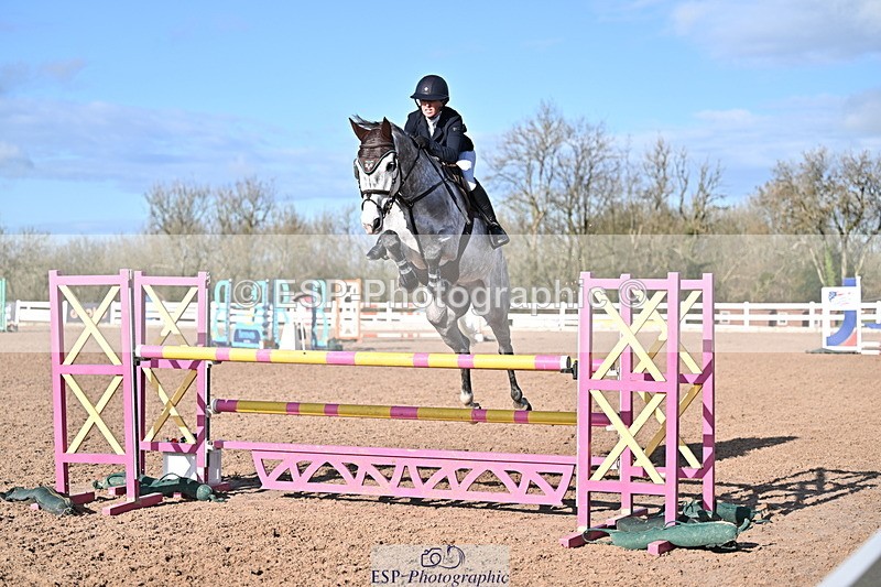 260204A-133159-00372 - Cls 4 Newcomers and 1.10m