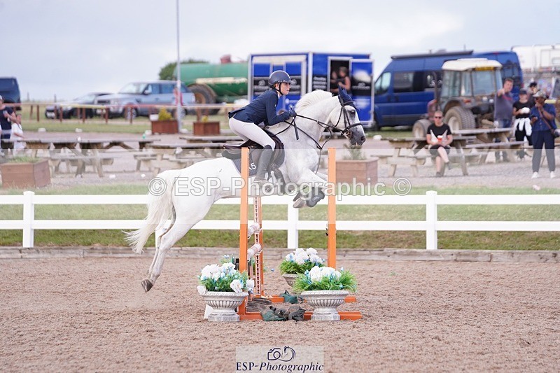 250628-192300-07856 - Cls 25 Blue Chip Pony Newcomers & 1m Open