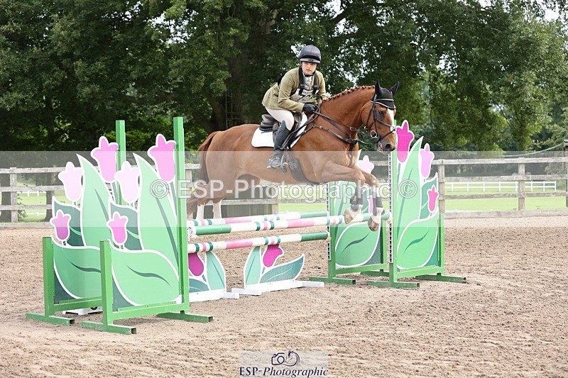 240803-100013-00305 - 072-Ruby_Russo-JUST_ORANGE