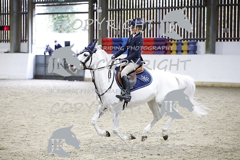 _T0A3585 - Class 8 90cm