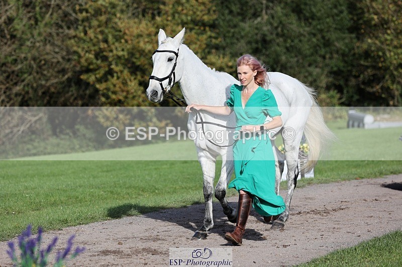 241027-102039-15824 - 506-Emma.Farrar-HER.NAME.IS.LOLA