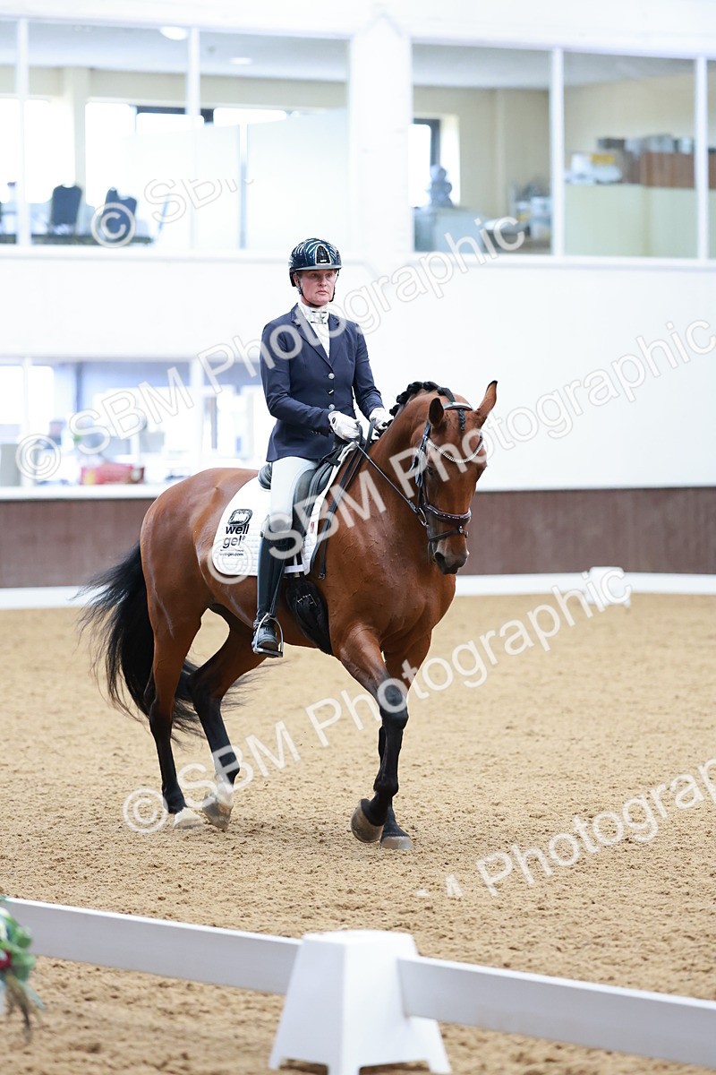 SBM_005819 - Class 3 - Medium 6 - 14.40-15.52