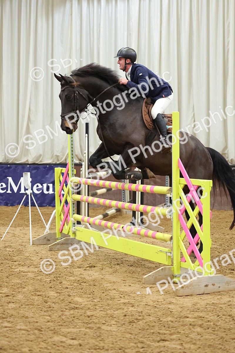 SBM_001407 - Class 4 - Senior Newcomer - 1.10m