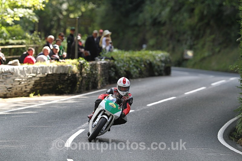 FOM_0980 - Classic TT Lap of honour