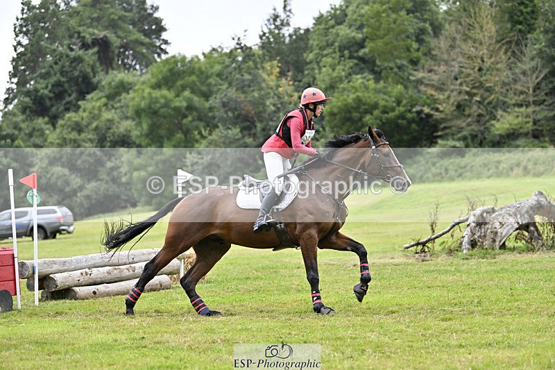 240825X-180204-38302 - 80cm XC 17.30 to End