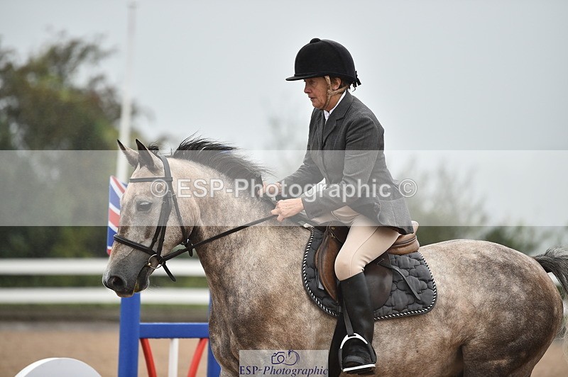 220829A-145910-00013 - Clear Round & 60cm  1a - 1b