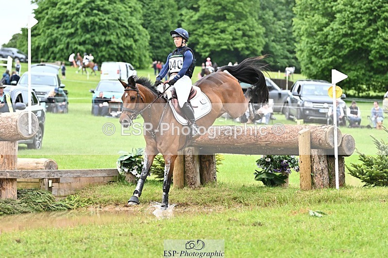 240525-160647-17443 - 240-KINDA_CORVETTE-Dani_Evans