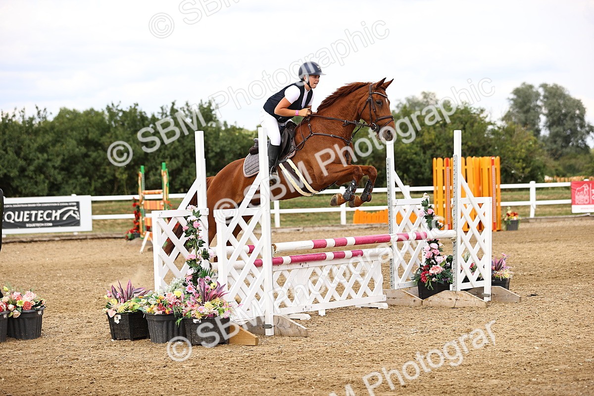 SBM_002298 - Class 18 - Ariat Senior British Novice- 90cm Open