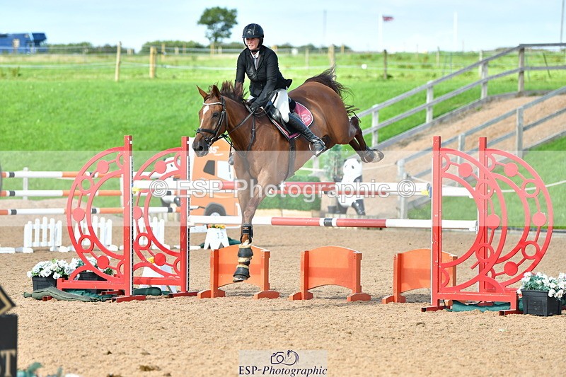 230729A-165203-07601 - Cls 18 National 1.30m