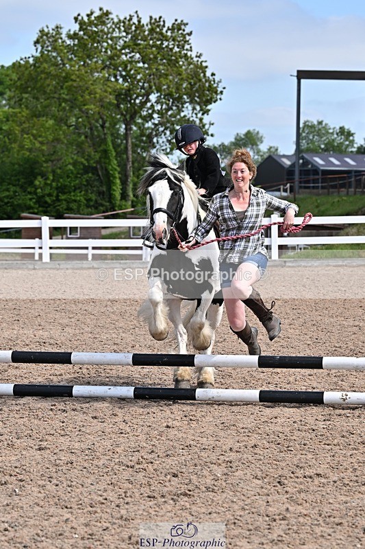 250517-102424-00701 - 40cm  LR