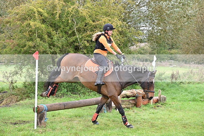 WJ6_6049 - Time at Photographer 12:41 to 13:05