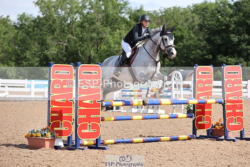 240629A-103246-04157 - Cls 17 Discovery and 90cm Open