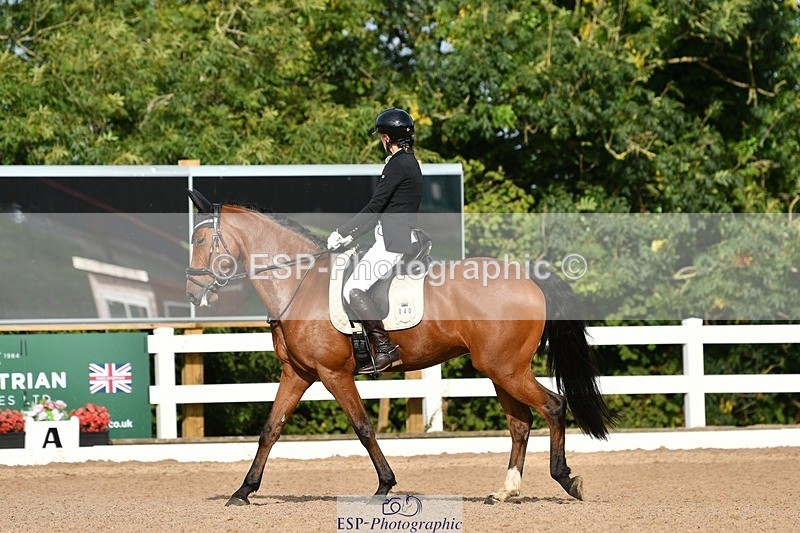 250906-093000-00358 - 040-Rianne.FultonSunset.Mojito