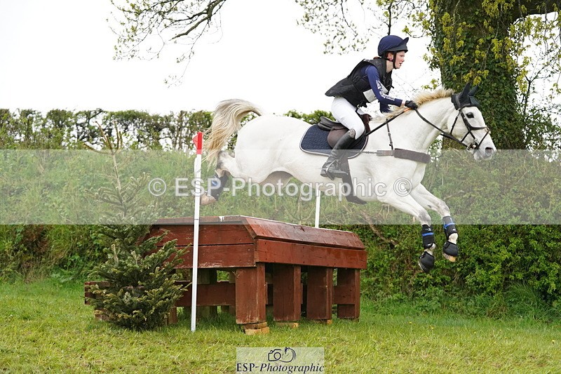 250418-100846-00930 - 118-Poppy.Turriff-LANDSBROOK.FAERIE.TALE