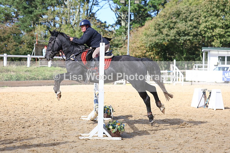 3E7A5061 - Class 9: 80cm Senior