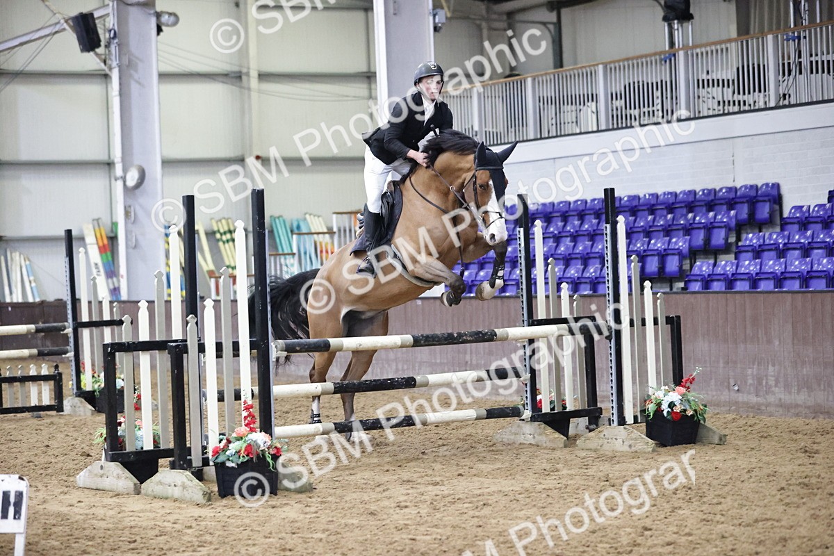 SBM_000889 - Class 3 - Nupafeed Supplements Senior Discovery/ 1m Open