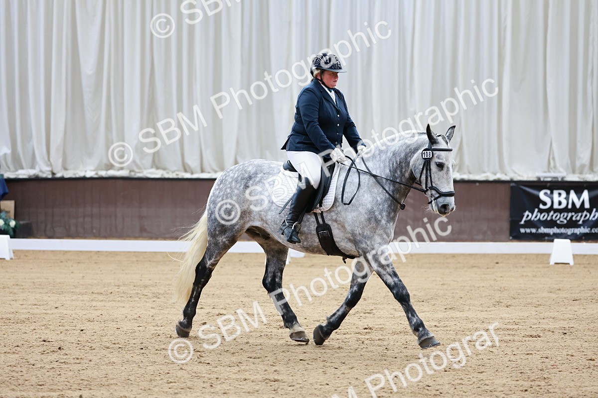 SBM_007097 - Class 6b - Novice 6 - 8.56-9.24