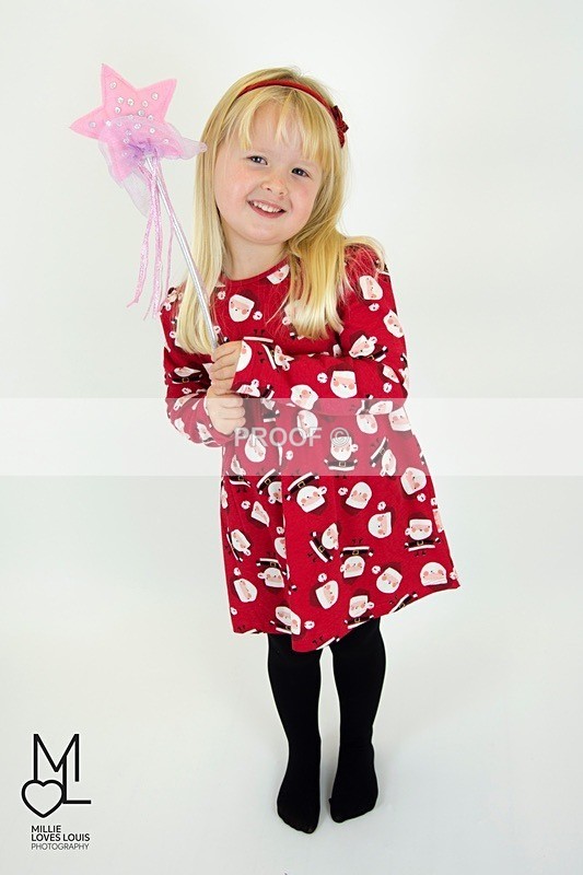 Family Photoshoot Millie Loves Louis Photography 33 - Themed Minishoots