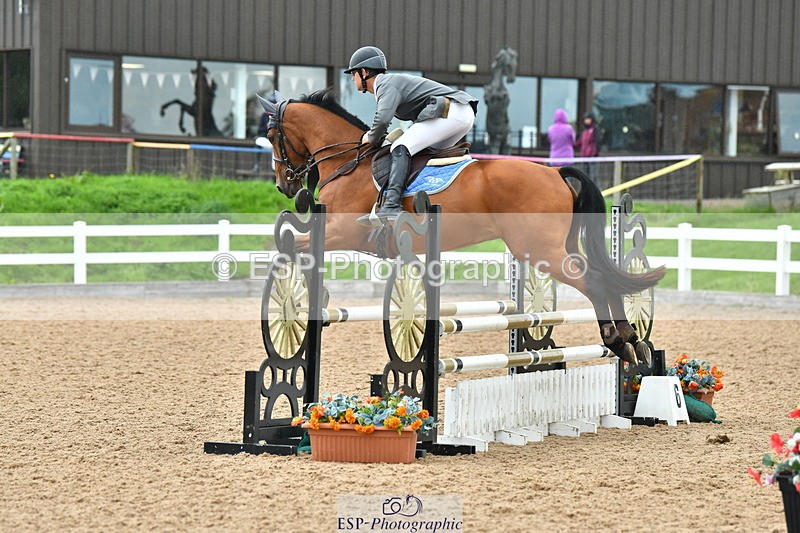 230813A-090827-10971 - Cls 39 A&B British Novice & 90cm Open