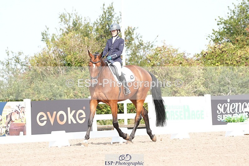 250817-104530-08168 - 107-Jo.RetallackDelgardo.Z