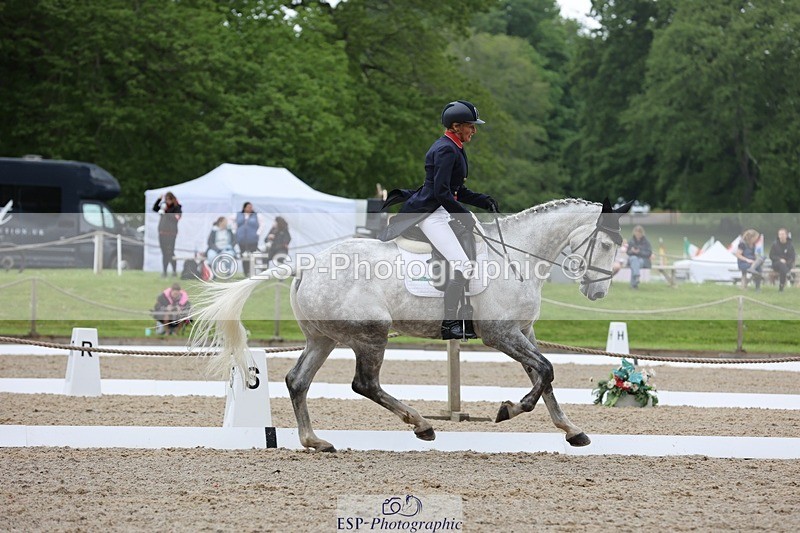 240523-094137-03185 - 208-KING_LOUIS-Mary_King