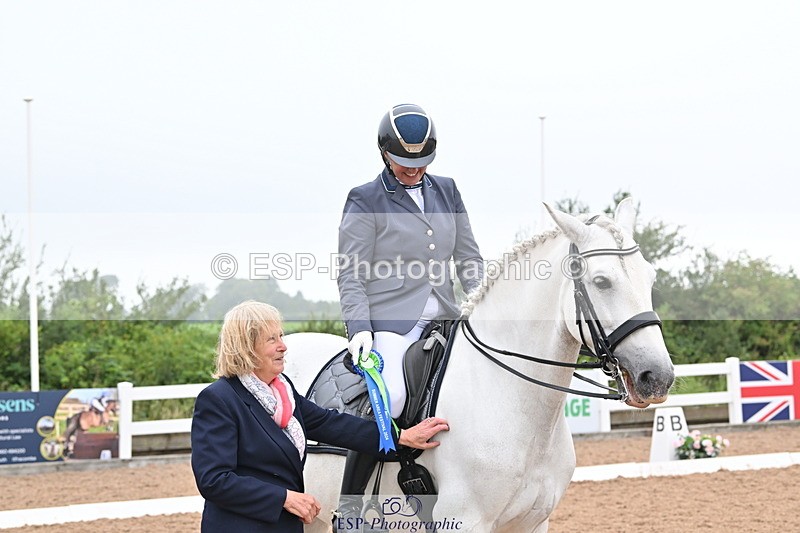 240815A-131609-01297 - Cls 2-P Adv Medium Silver