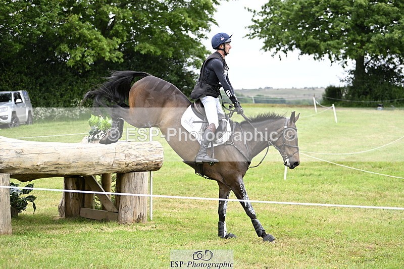 250524A-121351-09682 - B-359-Tom.Jackson-BROOKFIELD.WILLIAM