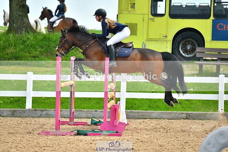 230514A-132116-02940 - Cls 25 Pony Foxhunter & 1.10m Open