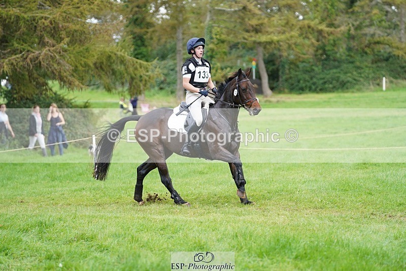 231020-142842-09518 - 133-FOXENHOLE-Laura.Elliott-XC